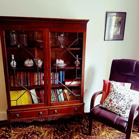 Bridge House Nyaraló *