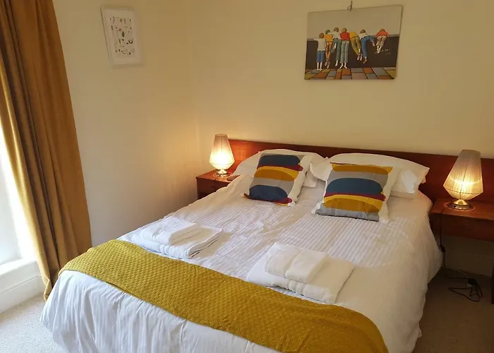 Bridge House Dom wakacyjny *